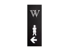 letrero de madera negra del baño público de la mujer con dirección que dice a la gente que gire a la izquierda para ir al baño o al baño aislado en fondo blanco. el símbolo o icono brinda información a las personas y las mujeres. foto