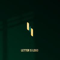 logo icon design letter S line 3 pole green gold elegant color simple eps 10 vector