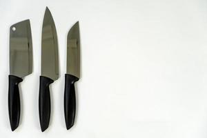 cuchillos de cocina de acero, aislados en blanco, cuchillos de cocina de metal, México foto