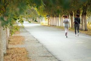 vive libre y corre en la naturaleza foto