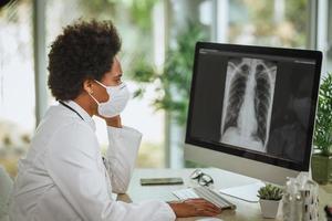 The Right Technology Can Make A Quicker Diagnosis photo