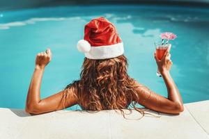 navidad junto a la piscina foto