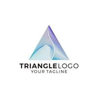 Ilustración de vector de diseño de logotipo multicolor triángulo abstracto