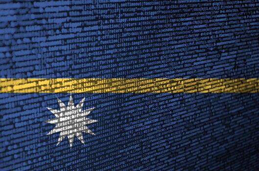 la bandera de nauru se representa en la pantalla con el código del programa. el concepto de tecnología moderna y desarrollo de sitios foto