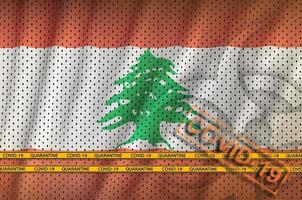 bandera de líbano y sello naranja covid-19 con cinta de borde. coronavirus o concepto de virus 2019-ncov foto
