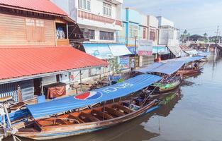 Environment, lifestyle, Amphawa Floating Market, Samut Songkhram, Thailand. Year 2020 photo