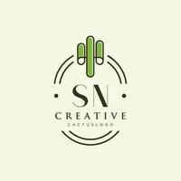 sn letra inicial vector de logotipo de cactus verde