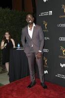 los angeles - 15 de septiembre - sterling k brown en la academia de televisión honra a los artistas nominados al emmy en el centro wallis annenberg para las artes escénicas el 15 de septiembre de 2018 en beverly hills, ca foto