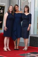 los angeles - 20 de agosto - susannah garner carpenter, jennifer garner, melissa garner wylie en la ceremonia de la estrella de jennifer garner en el paseo de la fama de hollywood el 20 de agosto de 2018 en los angeles, ca foto