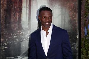 los angeles - 15 de abril - sean patrick thomas en el estreno de la maldición de la llorona en el teatro egipcio el 15 de abril de 2019 en los angeles, ca foto