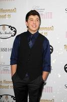 los angeles, 27 de abril - bradley steven perry en la fiesta de cumpleaños de ryan newman s glitz and glam sweet 16 en el teatro emerson el 27 de abril de 2014 en los angeles, ca foto