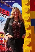 los angeles, 1 de febrero - philipps ocupado en el estreno de la película lego en el teatro del pueblo el 1 de febrero de 2014 en westwood, ca foto