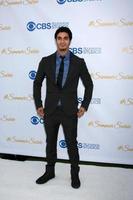 los angeles, 18 de mayo - elyes gabel en la cbs summer soiree 2015 en el hotel de londres el 18 de mayo de 2015 en west hollywood, ca foto