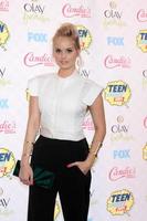 los angeles, 10 de agosto - debby ryan en los premios teen choice 2014 en el shrine auditorium el 10 de agosto de 2014 en los angeles, ca foto