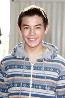 los angeles, 29 de oct - ryan potter llegando a la 18va anual dream halloween los angeles en barker hanger el 29 de octubre de 2011 en santa monica, ca foto