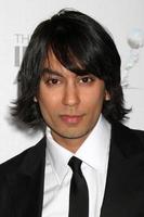 los angeles, 17 de febrero - vik sahay llega a los 43rd naacp image awards en el shrine auditorium el 17 de febrero de 2012 en los angeles, ca foto