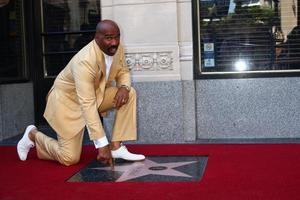 LOS ANGELES, MAY 13 - Steve Harvey at the Steve Harvey Hollywood Walk of Fame Star Ceremony at the W Hollywood Hotel on May 13, 2013 in Los Angeles, CA photo