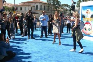 LOS ANGELES, SEP 17 - Jennifer Aniston at the Storks Premiere at the Village Theater on September 17, 2016 in Westwood, CA photo