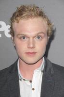 los angeles, 26 de septiembre - joe adler en la alfombra roja del evento de estreno tgit 2015 en gracias madre el 26 de septiembre de 2015 en los angeles, ca foto