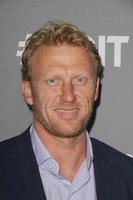 LOS ANGELES, SEP 26 - Kevin McKidd at the TGIT 2015 Premiere Event Red Carpet at the Gracias Madre on September 26, 2015 in Los Angeles, CA photo