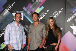 los angeles, 20 de abril - bode miller llegando al lanzamiento del nuevo t-mobile sidekick 4g en old robinson may building el 20 de abril de 2011 en beverly hills, ca foto