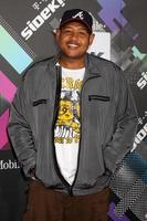 LOS ANGELES, APR 20 - Omar Benson Miller arriving at the Launch Of The New T-Mobile Sidekick 4G at Old Robinson May Building on April 20, 2011 in Beverly Hills, CA photo