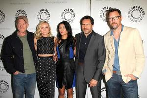 los angeles, 24 de junio - ted levine, diane kruger, emily rios, demian bichir, matthew lillard en la proyección del puente y panel de discusión en el paley center for media el 24 de junio de 2014 en beverly hills, ca foto