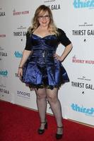 los angeles, 13 de junio - kirsten vangsness en la séptima gala anual de la sed en el hotel beverly hilton el 13 de junio de 2016 en beverly hills, ca foto