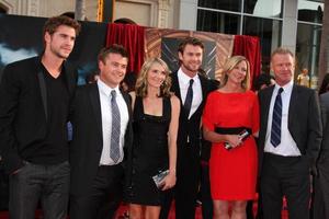 LOS ANGELES, MAY 2 - Liam Hemsworth, Chris Hemsworth, family arriving at the Thor World Premiere at El Capitan theater on May 2, 2011 in Los Angeles, CA photo