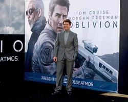 LOS ANGELES, APR 10 - Tom Cruise arrives at the Oblivion Premiere at the Dolby Theater on April 10, 2013 in Los Angeles, CA photo