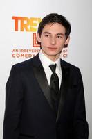 los angeles, 4 de diciembre - jared gilmore en el trevorlive los angeles 2016 en beverly hilton hotel el 4 de diciembre de 2016 en beverly hills, ca foto