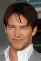 LOS ANGELES, JUN 21 - Stephen Moyer arriving at the True Blood Season 4 Premiere at ArcLight Theater on June 21, 2011 in Los Angeles, CA photo