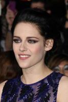 los angeles, 14 de noviembre - kristen stewart llega al crepúsculo - estreno mundial de amanecer parte 1 en el teatro nokia en la live el 14 de noviembre de 2011 en los angeles, ca foto