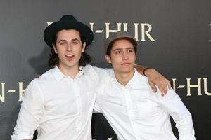 LOS ANGELES, AUG 16 - David Henrie, Lorenzo Henrie at the Ben-Hur Premiere at the TCL Chinese Theater IMAX on August 16, 2016 in Los Angeles, CA photo