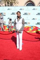 MC Lyte arriving at  the BET Awards 2009 at the Shrine Auditorium in Los Angeles, CA on June 28, 20092008 Kathy Hutchins   Hutchins Photo