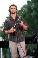 jesse spencer banda de tv netflix en vivo en el lugar concierto autry museo en griffith park los angeles, ca 9 de agosto de 2008 ©2008 kathy hutchins hutchins photo foto