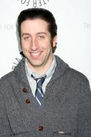 simon helberg llegando al evento paleyfest09 de la teoría del big bang el 16 de abril de 2009 en los teatros arclight en los angeles, california ©2009 kathy hutchins hutchins photo foto