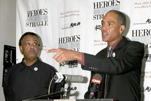 Rev  Al Sharpton  and  Phill WilsonThe Black AIDS Institue Press ConferenceKJLHIngelwood, CAFebruary 7, 20082008 Kathy Hutchins   Hutchins Photo