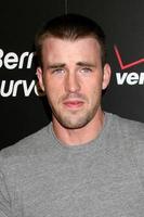 Chris Evans arriving at the Launch party for the Blackberry 8330 Pink Curve at Intermix in  Los Angeles, CA onAugust 27, 20082008 Kathy Hutchins   Hutchins Photo