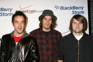Hoobastank arriving to the Blackberry Storm Event, at Avalon in Hollywood, CA  onOctober 29, 20082008 Kathy Hutchins   Hutchins Photo