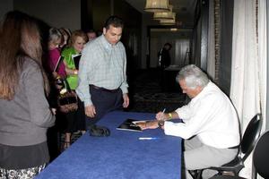 John McCook  and  Fan  at The Bold  and  The Beautiful  Breakfast   at the Sheraton Universal Hotel in  Los Angeles, CA on August 29, 20092009 Kathy Hutchins   Hutchins Photo