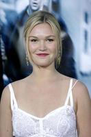 julia stiles the bourne ultimatum estreno mundial arclight theater los angeles, ca 25 de julio de 2007 ©2007 kathy hutchins hutchins photo foto