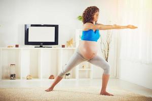 yoga para embarazadas foto