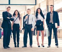 grupo de jóvenes empresarios foto