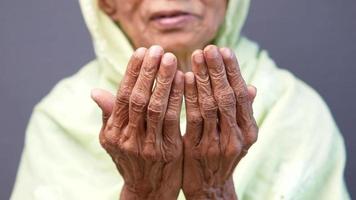 Mature womans aged hands video