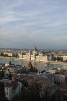 vista panorámica en budapest, hungría foto