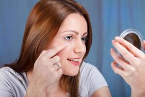 Anti-wrinkle cream view photo