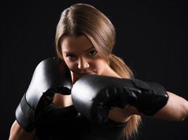 mujer boxeadora vista foto