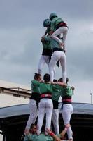 castillos humanos, tradicion tipica de algunos pueblos catalanes, españa foto