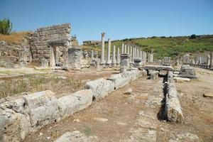 ciudad antigua de perge en antalya, turquía foto